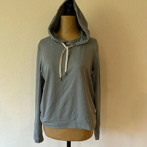 Vuori sz XS Halo essential hoodie super soft no fabric tag, great pre owned cond